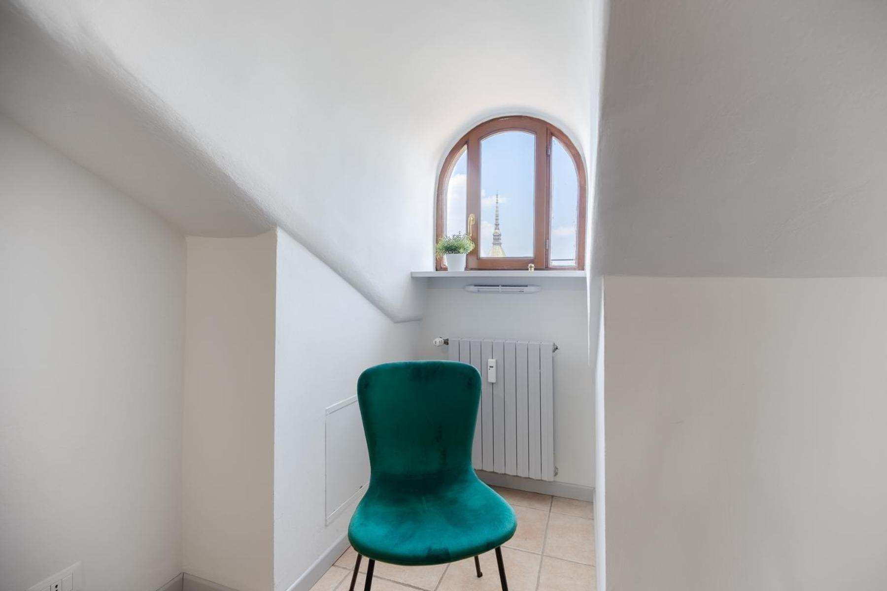 Giolitti 39 - Moderna Mansarda Nel Cuore Di Torino Esterno foto